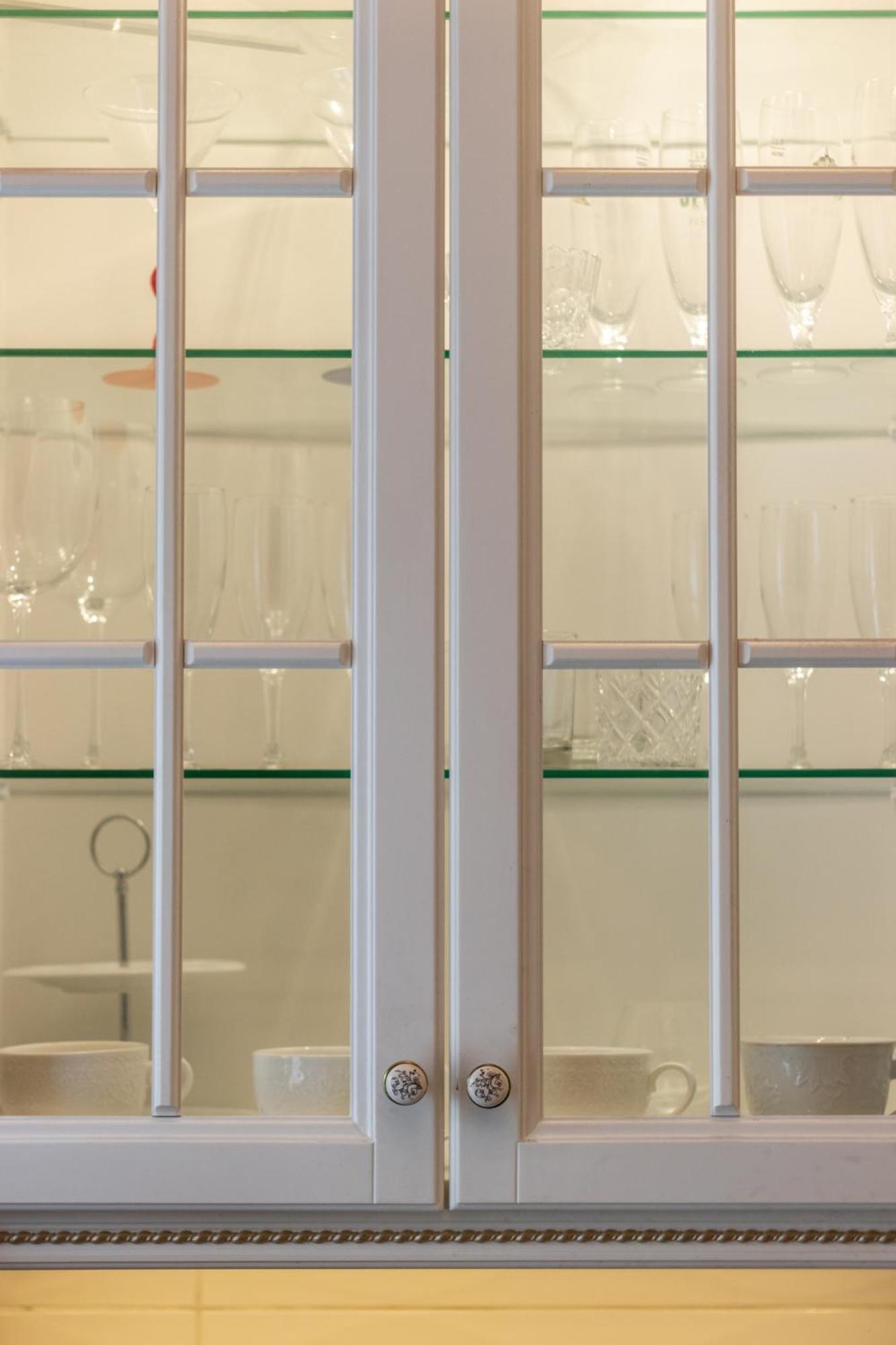 Elegant Apartment In Historical Centre & Free Locked Parking 리가 외부 사진